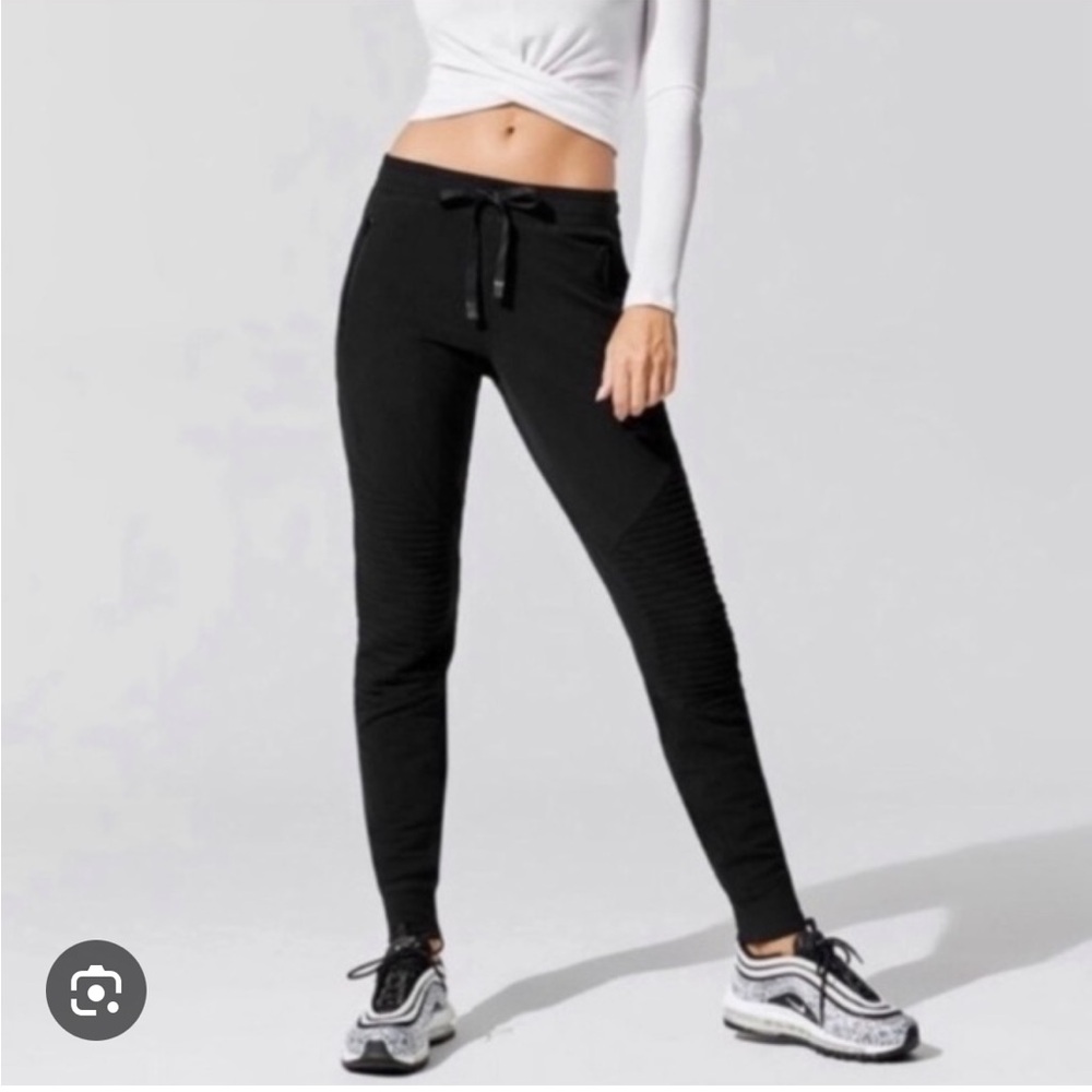 Alo Yoga Lounge Moto Jogger Pants XS black